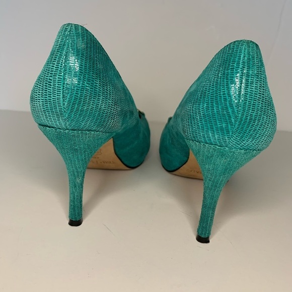 WHBM Turquoise Mid Heel Gold Detail Pumps - Picture 4 of 7